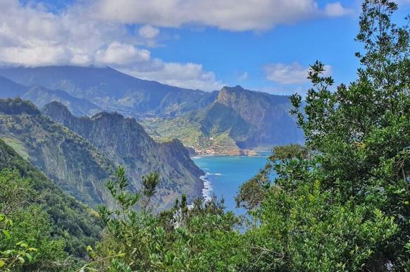 Blick nach Porto da Cruz