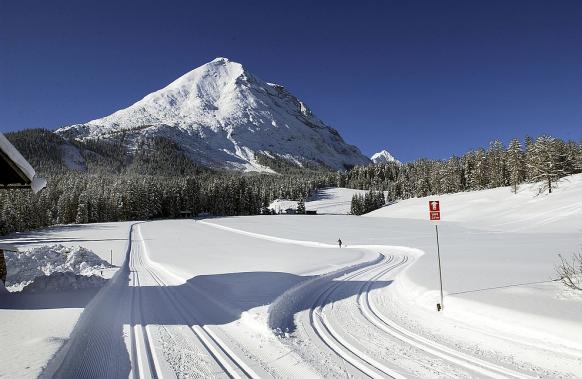 perfekt präparierte Loipe in der Olympiaregion Seefeld 
