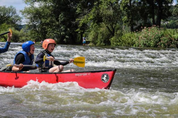 Familienurlaub Bayern: Insel-Camp im Altmühltal
